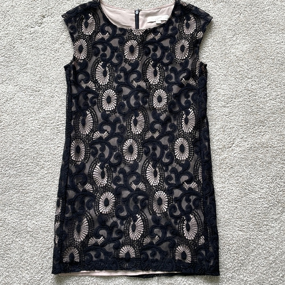 LOFT | 0P | Black Lace Mini Dress